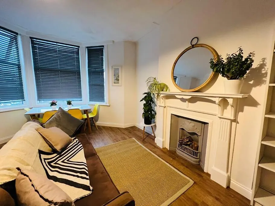 Beautiful Space Stylish And Modern! Perfect Location Blackpool United Kingdom