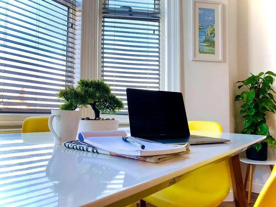 Beautiful Space Stylish And Modern! Perfect Location Blackpool Apartamento